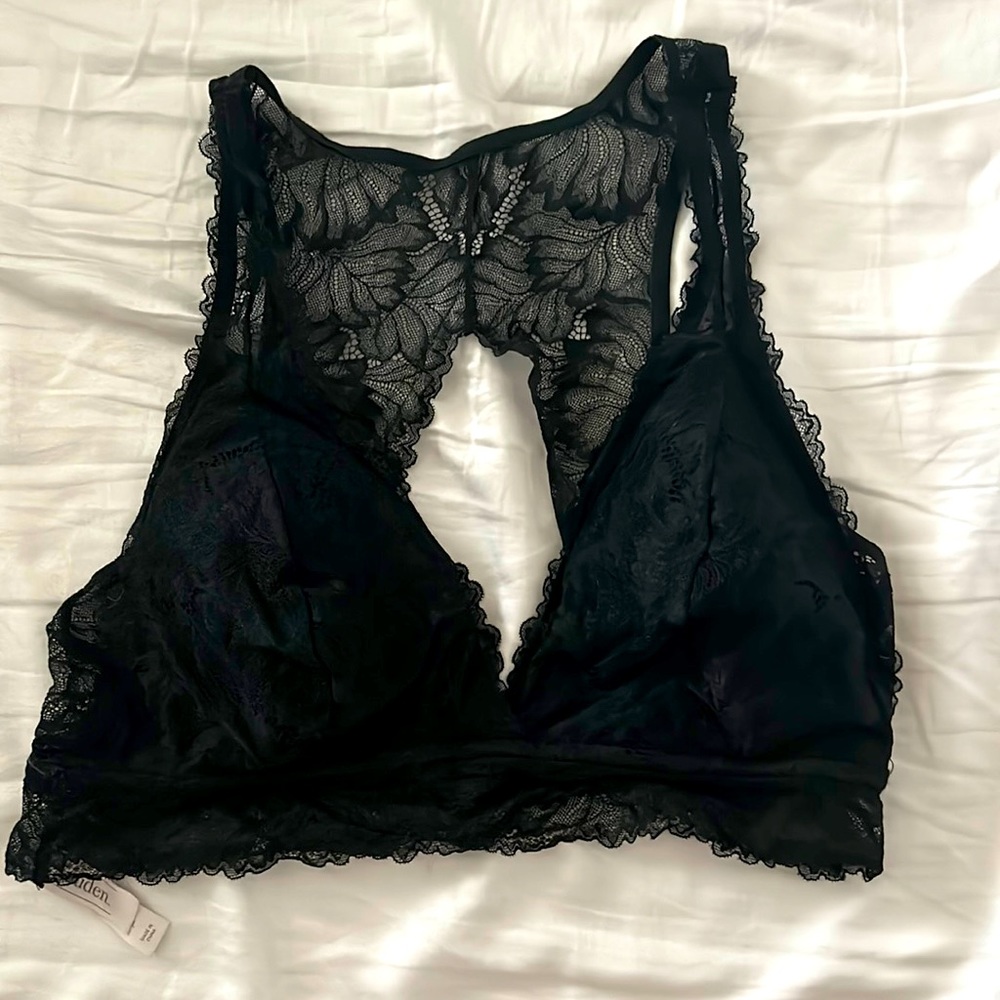 Lightly lined bralette